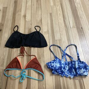 Lot Of 3 Pieces Bikini Tops Size XS Hollister Aerie PINK